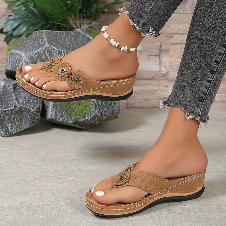 Eleanor™ - Orthopaedic Sandals