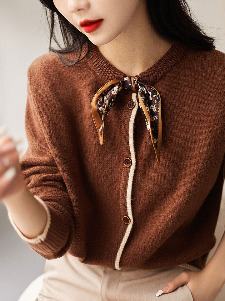 Aurora™ - Vintage Crew Neck Knitted Cardigan