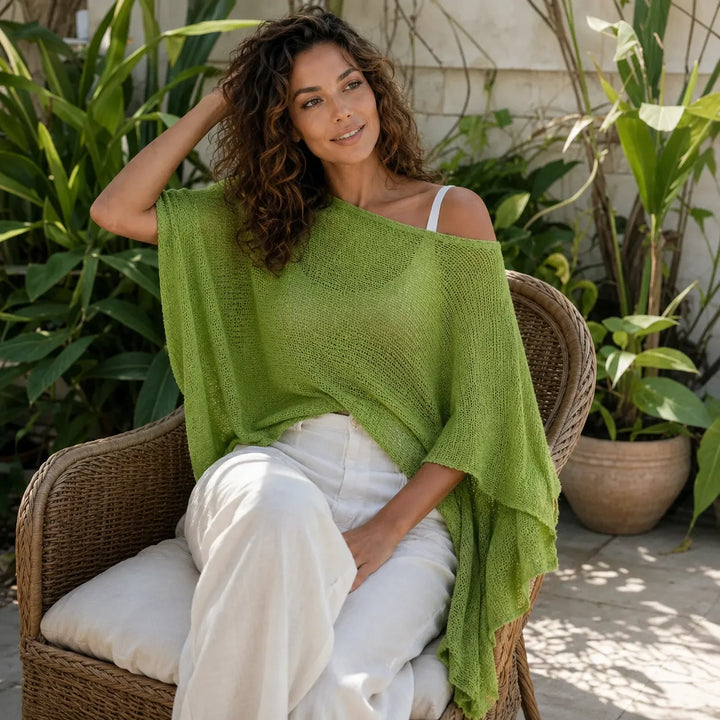 Isla | One-Shoulder Knit Poncho