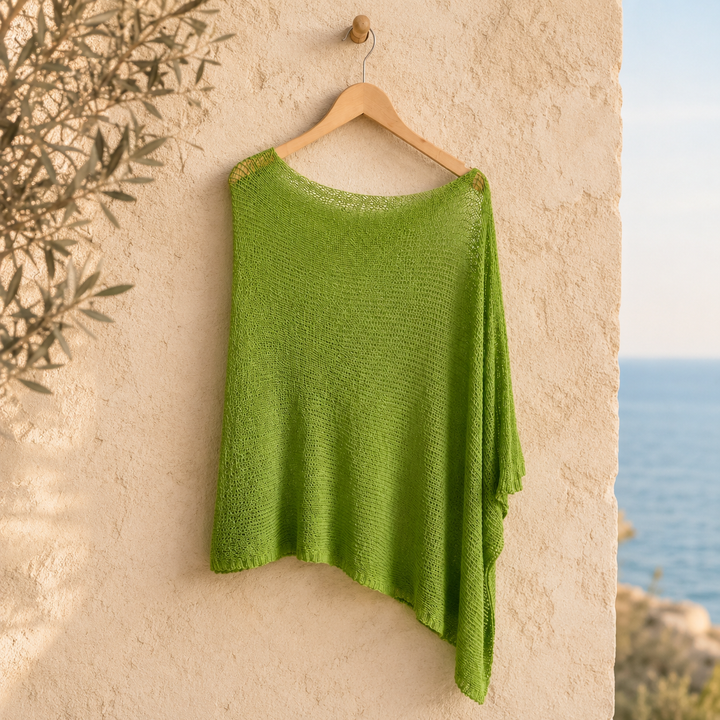 Isla | One-Shoulder Knit Poncho